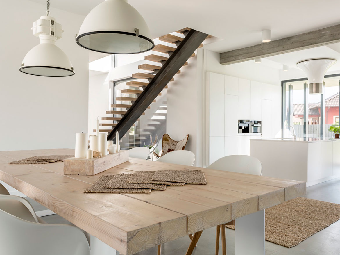Renovated apartment at last floor