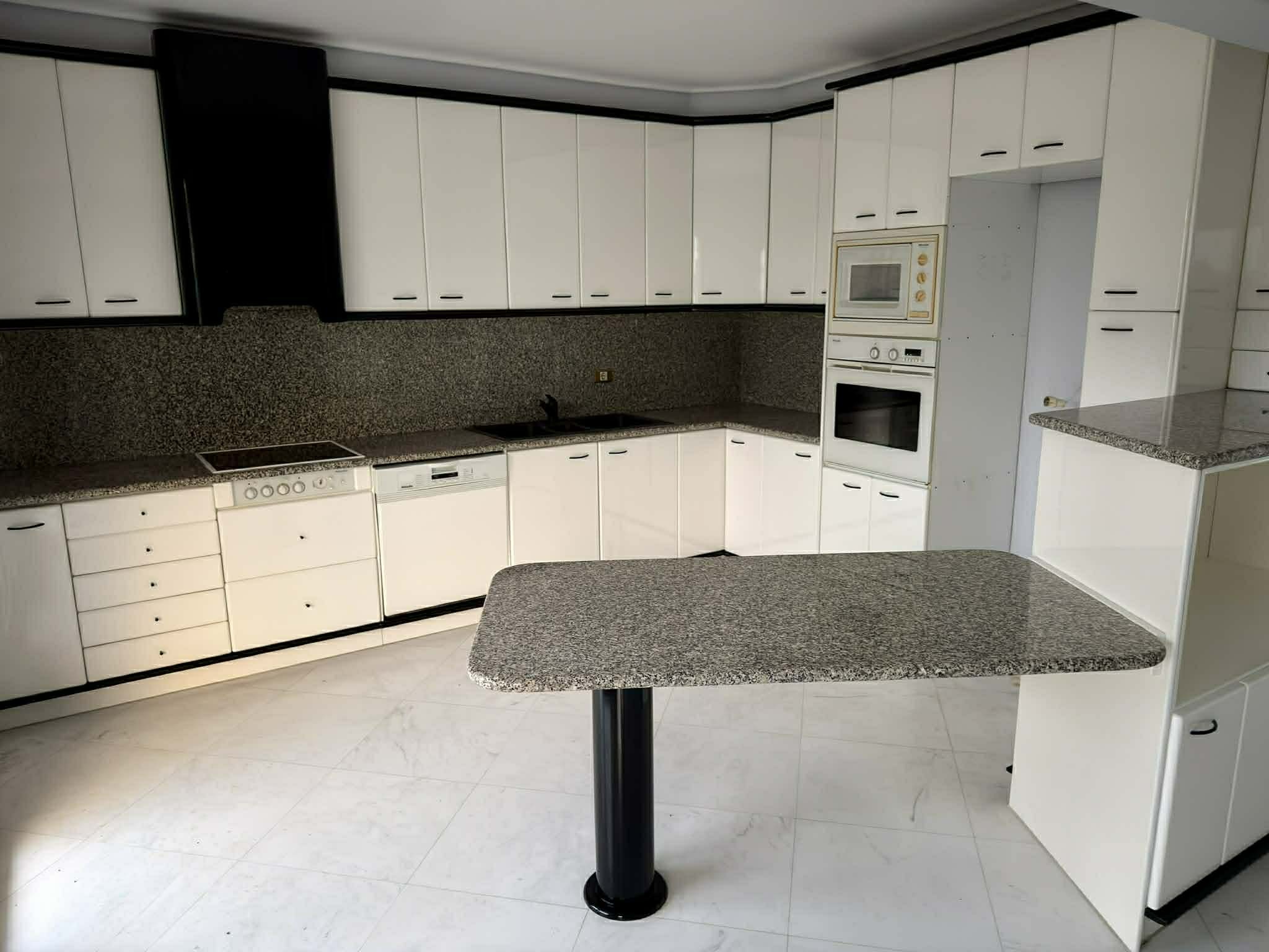 Aretsou Maisonette