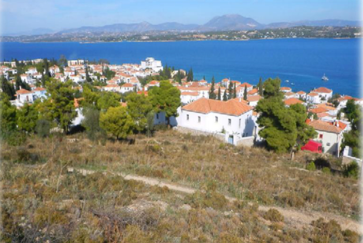 Spetses Development Land