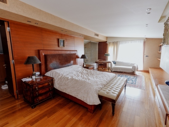 Voula Luxury Residence