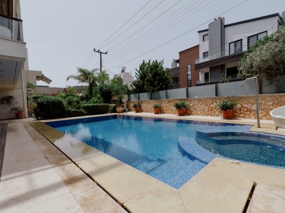 Voula Luxury Residence